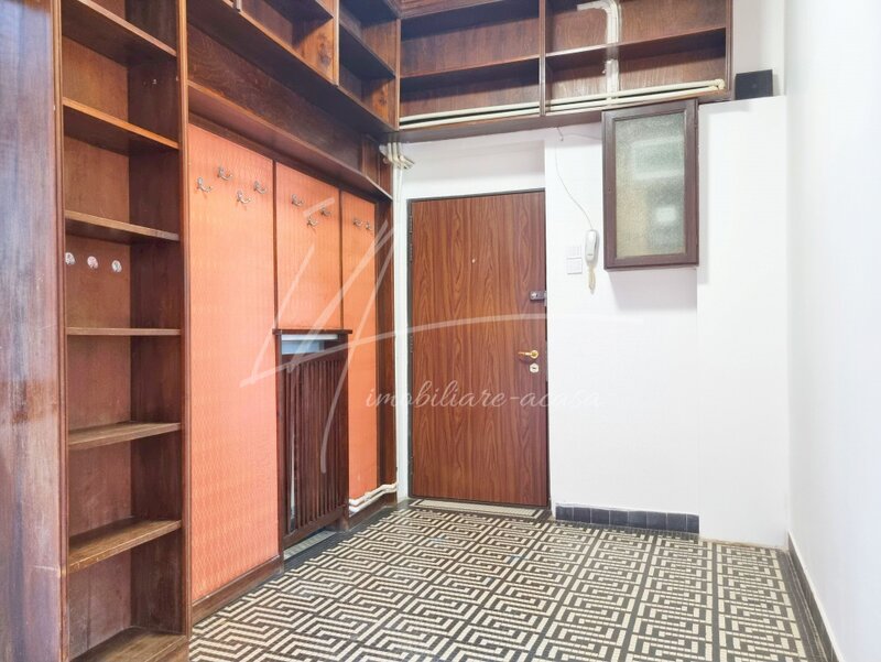 Piata Romana, Piata Lahovary, Dionisie Lupu, apartament cu 4 camere 132 mp
